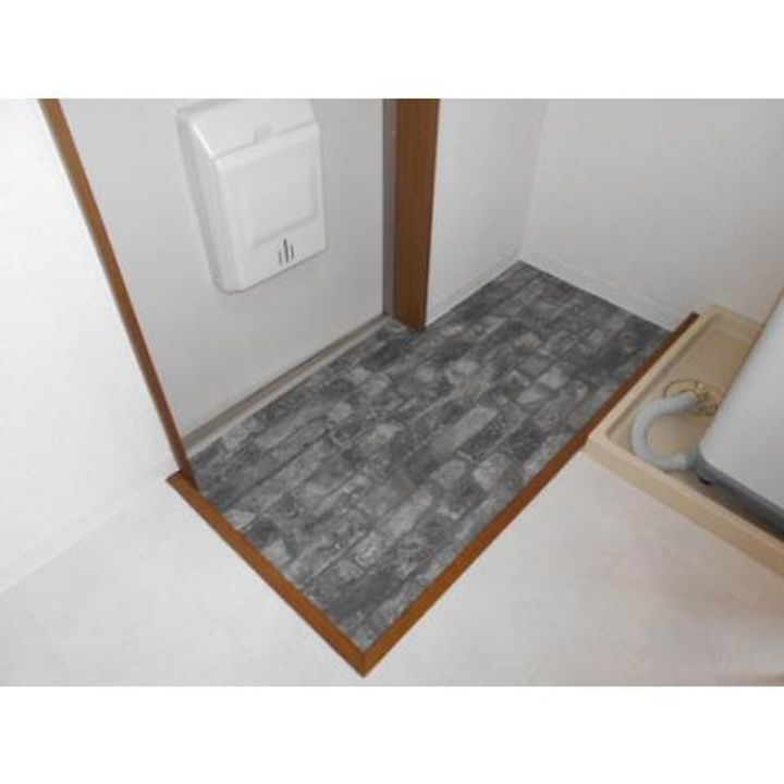 静岡県浜松市中央区根洗町(アパート)の賃貸物件の玄関