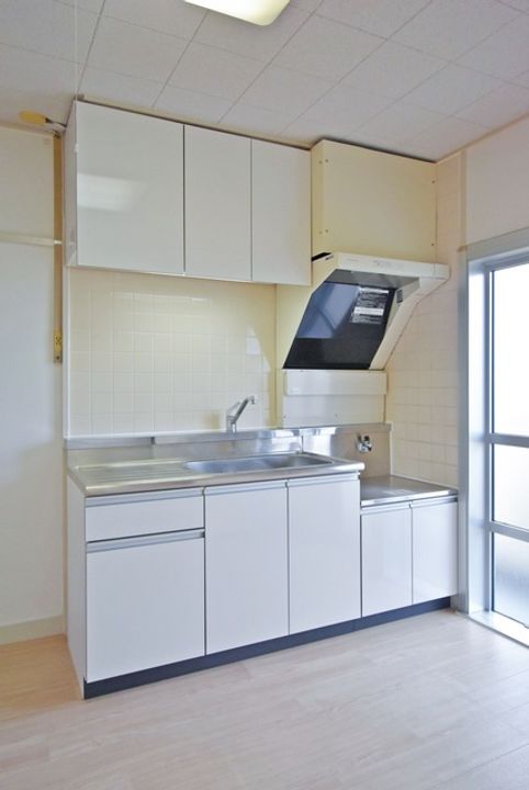 UR男山のキッチン