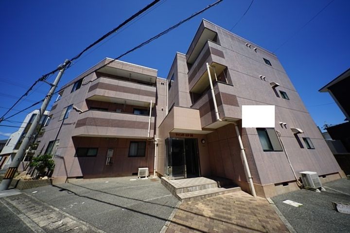 山口県下関市新垢田北町(マンション)の賃貸物件の外観