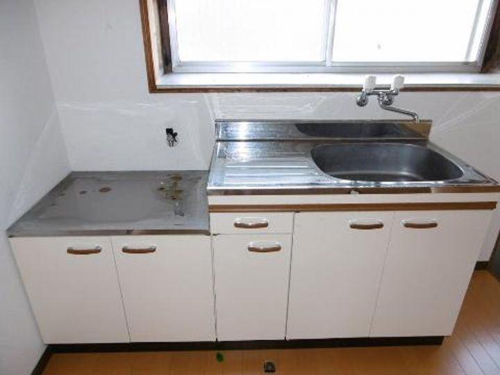 佐賀県佐賀市高木瀬東2(一戸建)の賃貸物件のキッチン