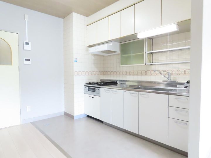 長崎県長崎市文教町(マンション)の賃貸物件のキッチン