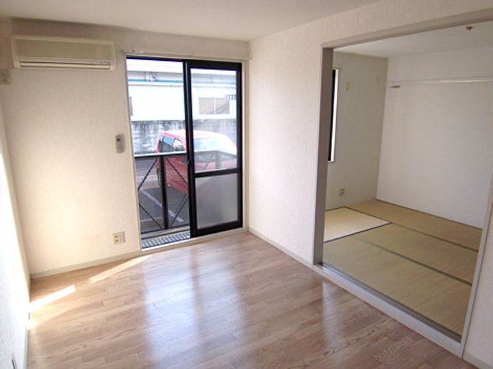 フレグランスの居間