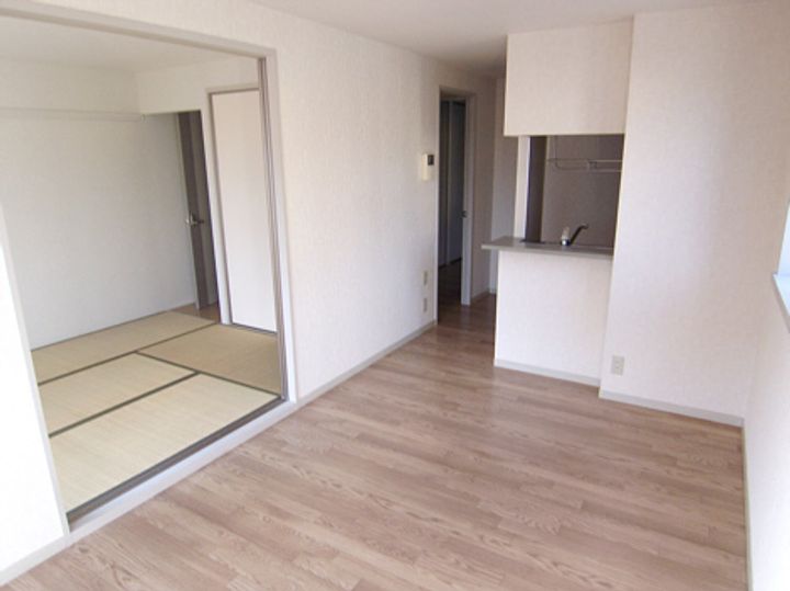 フレグランスの居間