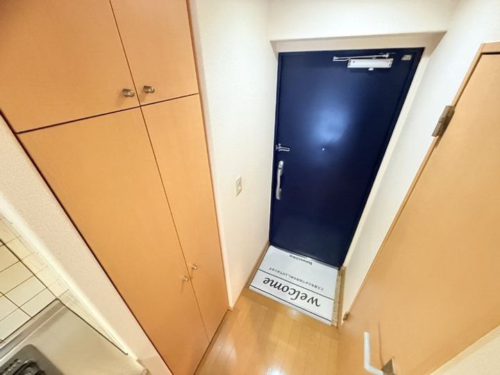 神奈川県横浜市神奈川区三ツ沢上町(マンション)の賃貸物件の玄関