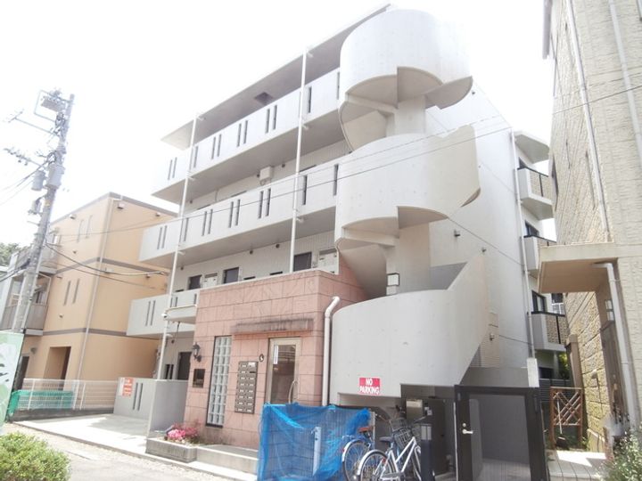 神奈川県横浜市神奈川区三ツ沢上町(マンション)の賃貸物件の外観