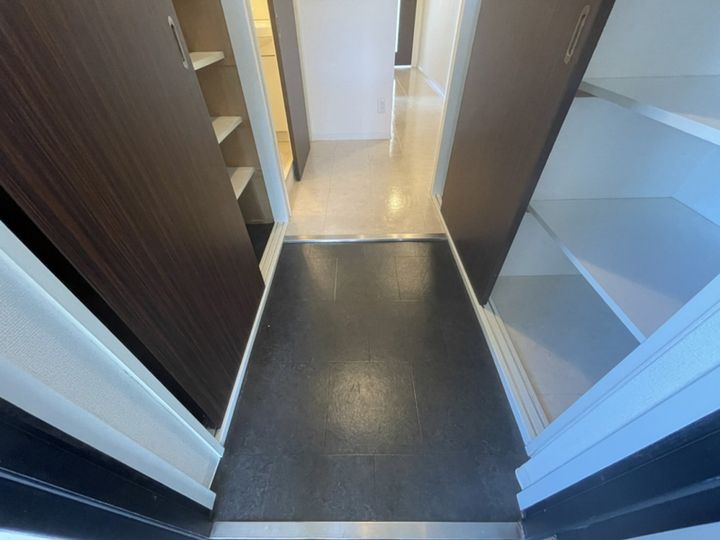 キャッスルコート龍野町の玄関