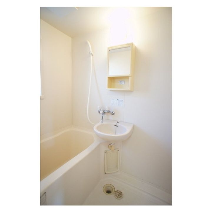 栄興ハイツB棟の風呂