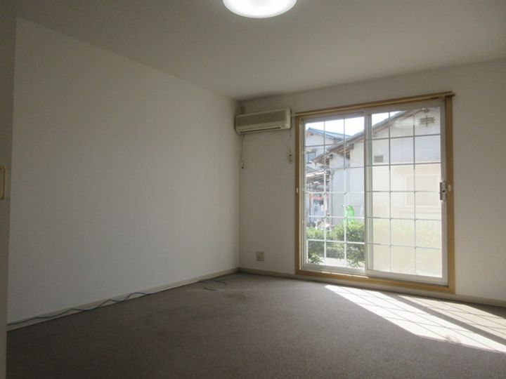 オリヴィエMARUTOMI Bの居間