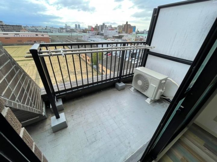 ロフティ岡田の内装