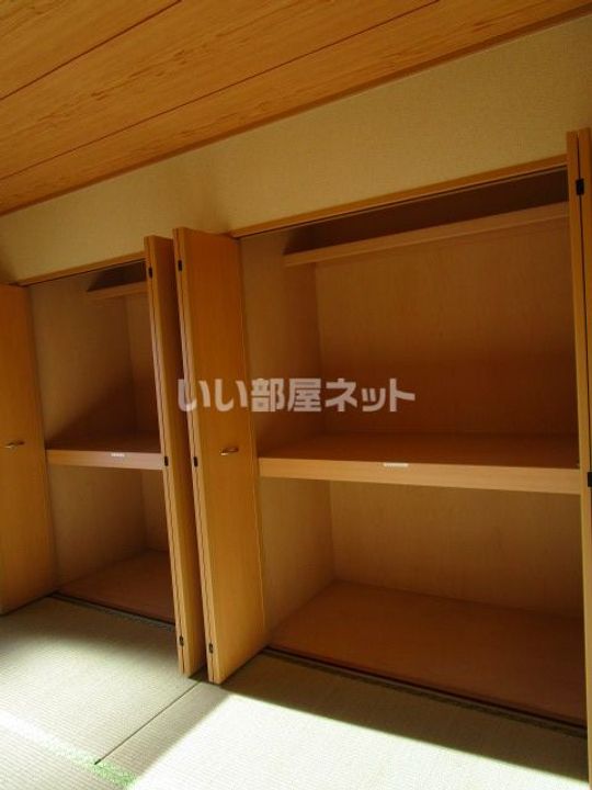 ユーミー若木の内装