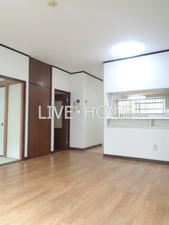 東京都杉並区宮前2(一戸建)の賃貸物件の居間