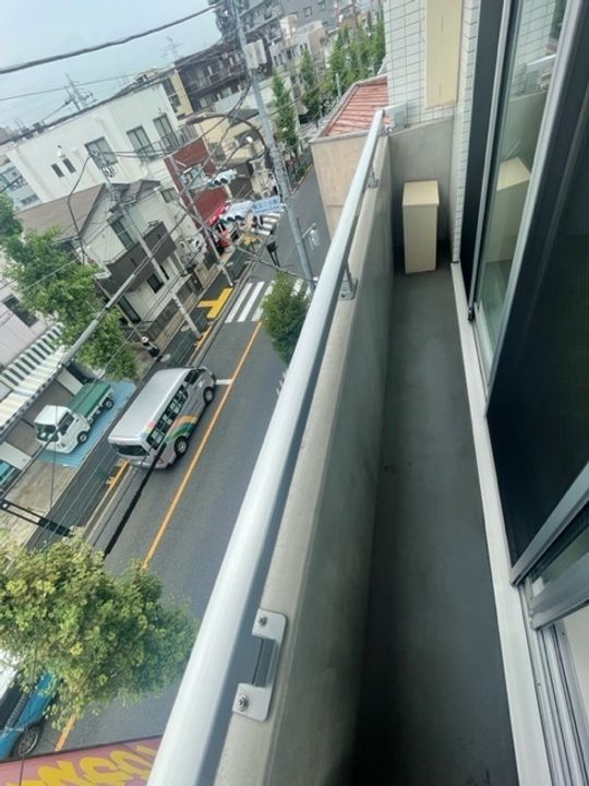 MAILEの内装