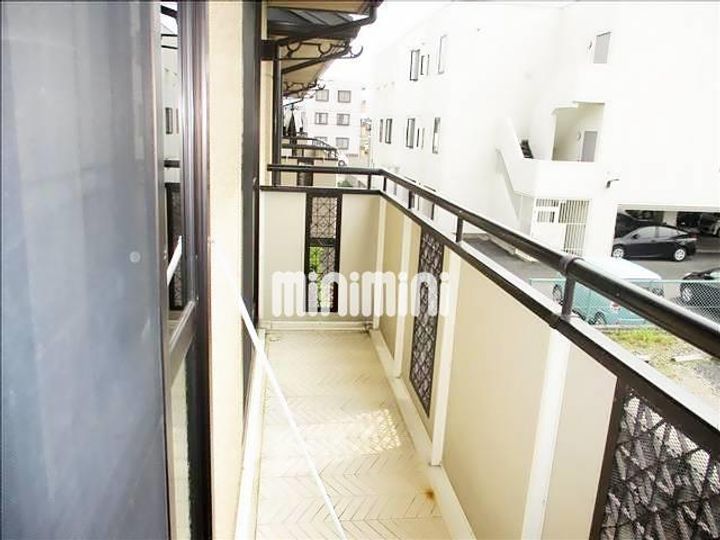 パピヨンヒサモト西棟の内装