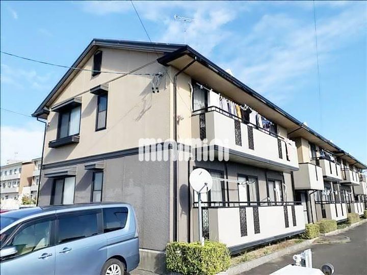 パピヨンヒサモト西棟の外観