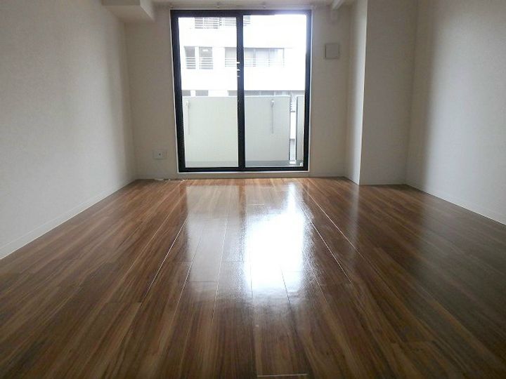 ヴィラ・リヴィエールの居間