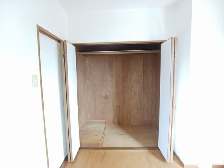 奈良県香芝市真美ヶ丘5(アパート)の賃貸物件の内装