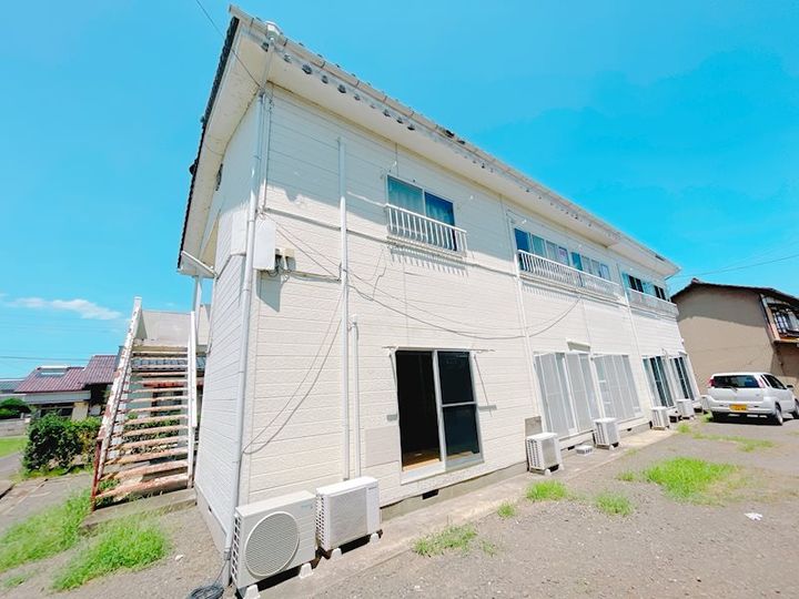 メゾン鎌田2の外観