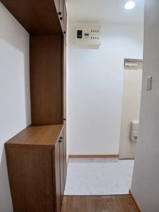 新潟県新潟市西区鳥原(アパート)の賃貸物件の玄関