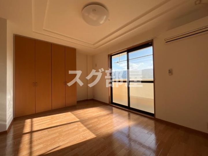 メゾン・ド・アンジュー(Maison・de・Anjuu)の居間