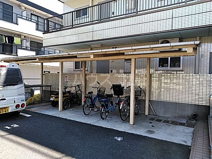 ブーブル・ツルマの地図