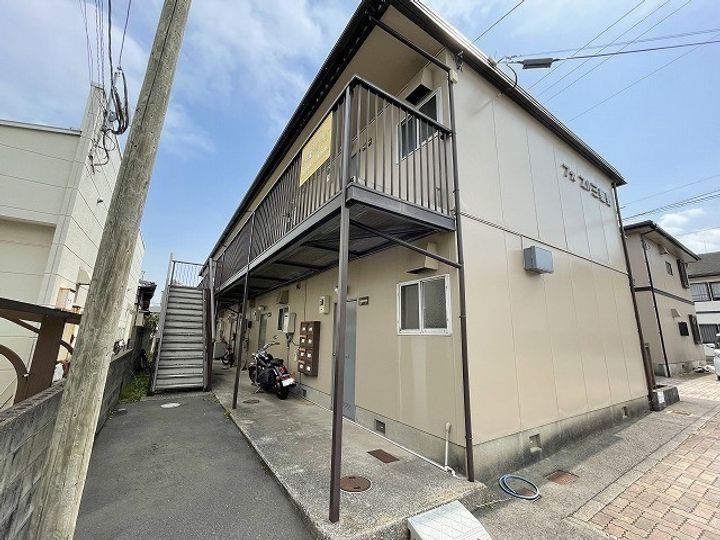 フォーブル三重野の外観