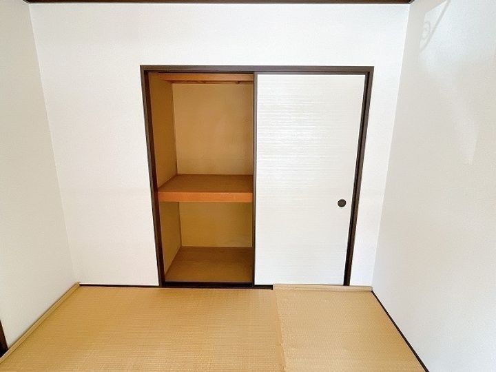 フォーブル三重野の内装