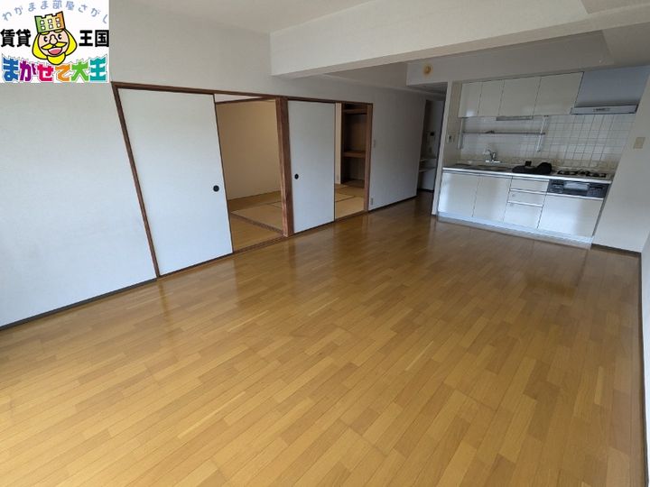 スカイハイツ西町A棟の居間