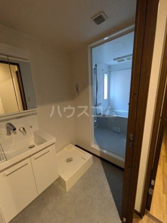 横浜元町ガーデン光國の内装