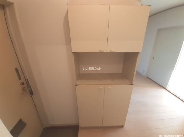 奈良県奈良市左京3(アパート)の賃貸物件の玄関