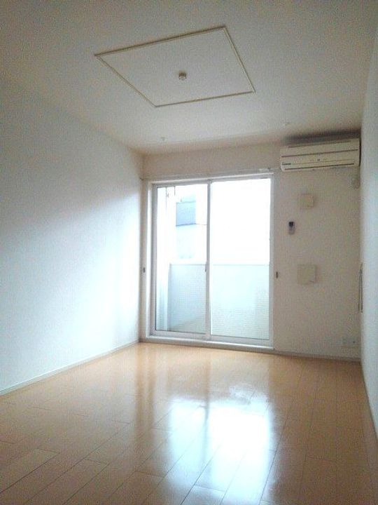 福島県福島市佐倉下字二本榎(アパート)の賃貸物件の居間