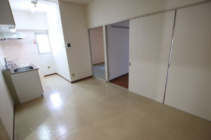 メゾン・ハマの居間