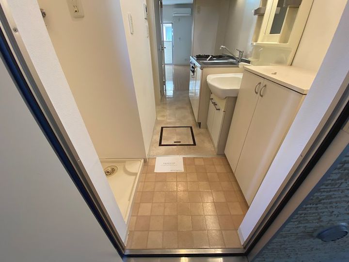 LussoVitaMAIHAMA(ルッソヴィータ舞浜)の玄関