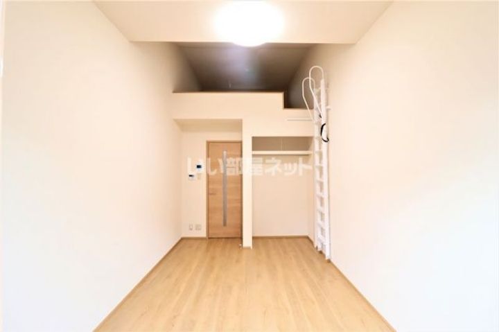 栃木県栃木市沼和田町(アパート)の賃貸物件の居間