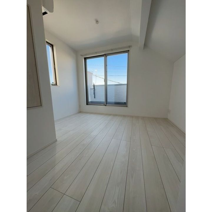 神奈川県横浜市旭区鶴ケ峰1(一戸建)の賃貸物件の内装