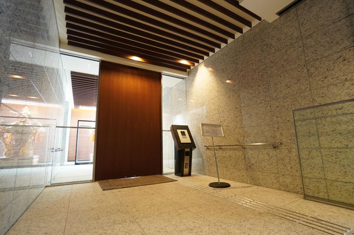 東京都新宿区西新宿5(マンション)の賃貸物件の地図