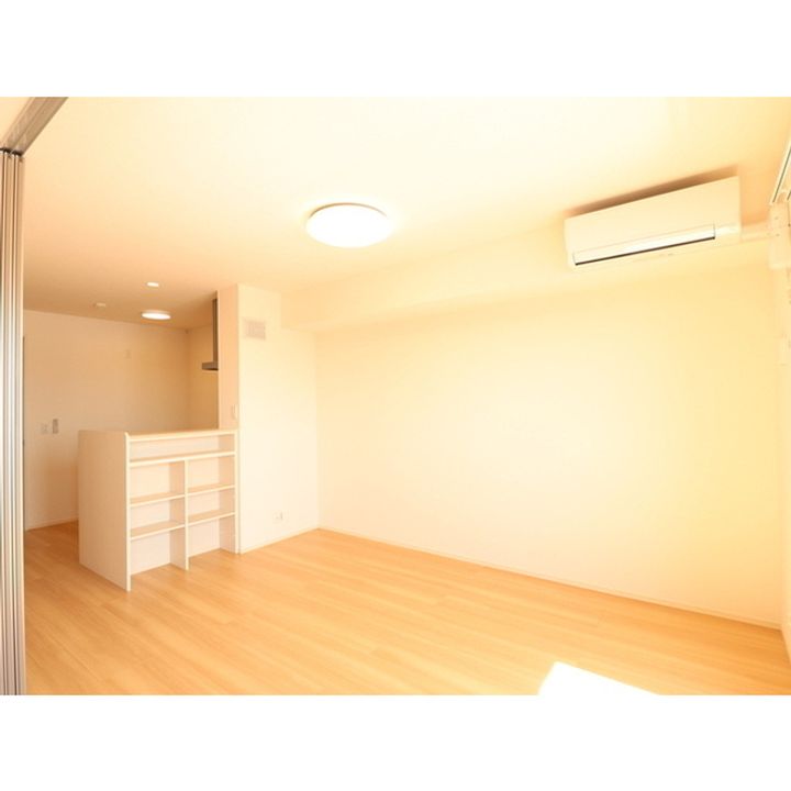 D-room広崎の居間