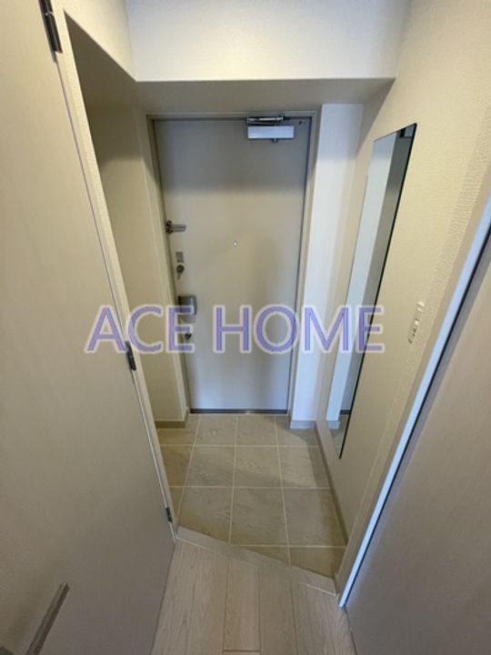 アドバンス大阪城ベレッツァの玄関