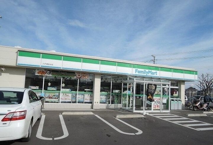 ボヌール アヴニールの周辺