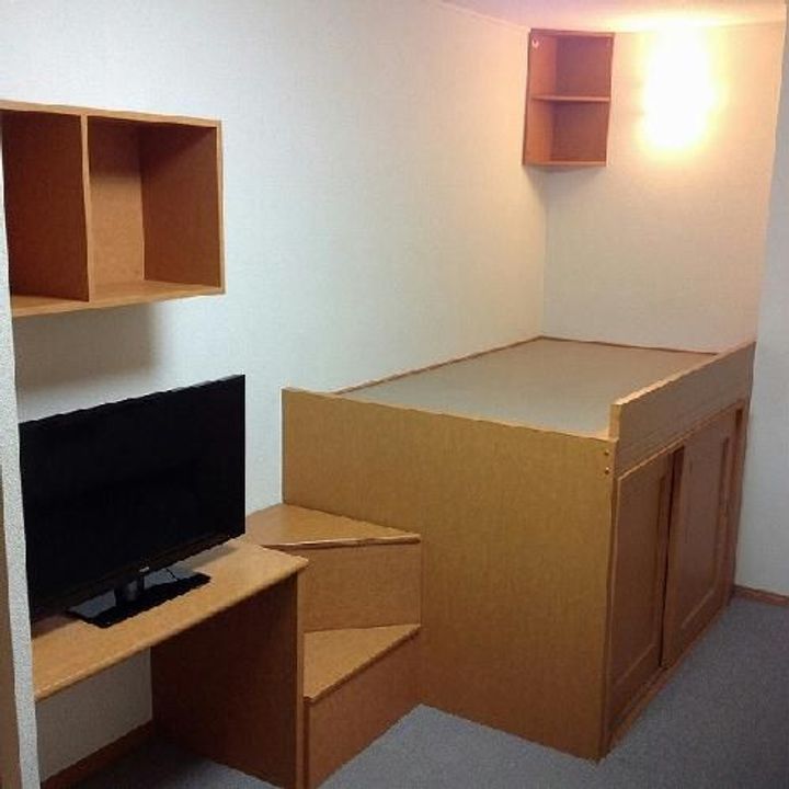 レオパレスファー イーズの内装