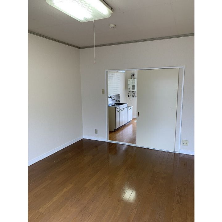 ジョイフルの居間