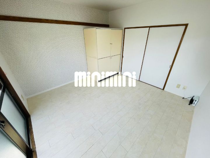 ラッセルコートBの内装