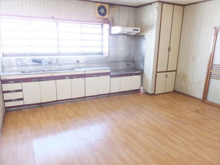 山形県長井市川原沢(一戸建)の賃貸物件のキッチン