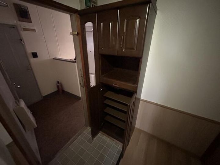 北栄第2マンションの玄関