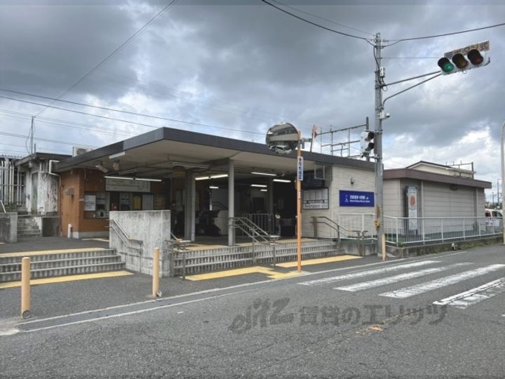 ベェルヴィジュールB棟の周辺