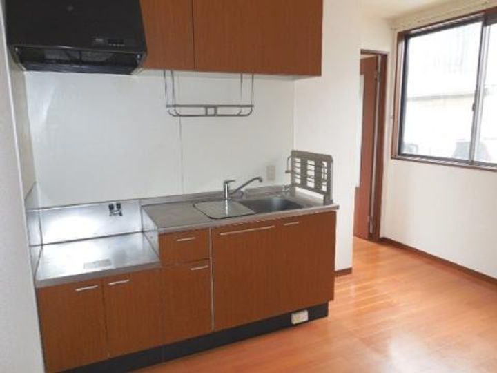 愛媛県宇和島市新田町1(アパート)の賃貸物件のキッチン