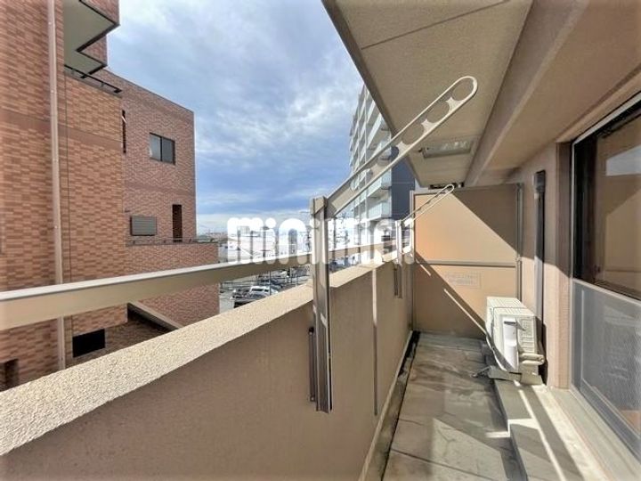 HIRO日比野の内装