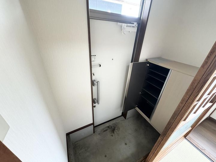 福島県郡山市中野2(一戸建)の賃貸物件の玄関