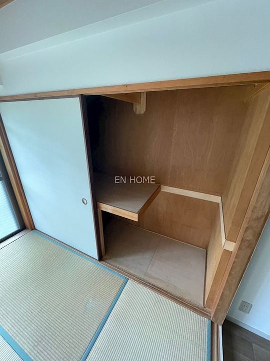 メゾン松岡の内装