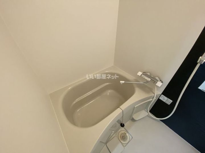 大阪府大阪市鶴見区今津中1の賃貸アパートの風呂