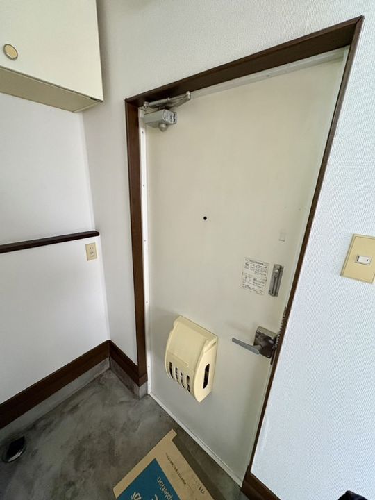 コーポ小池の玄関